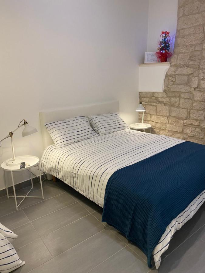 Arco Del Priore Bed & Breakfast Trani Luaran gambar