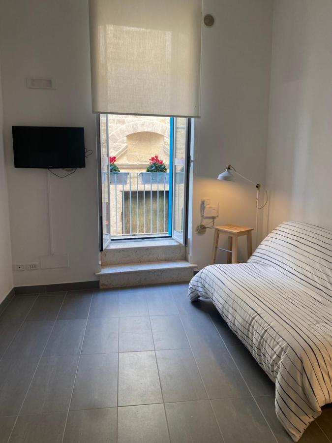 Arco Del Priore Bed & Breakfast Trani Luaran gambar